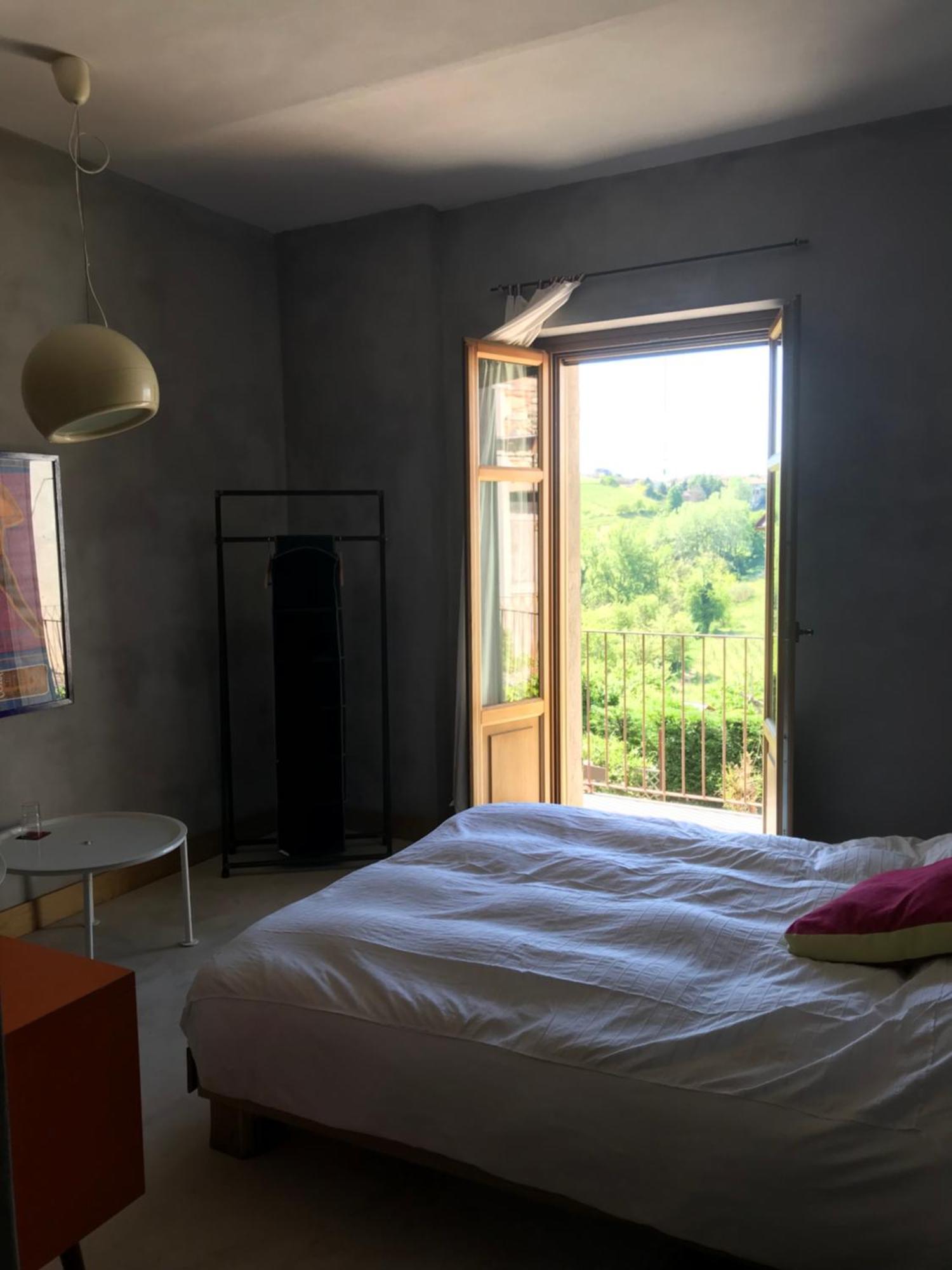 B&B Acaso Serralunga d'Alba Esterno foto